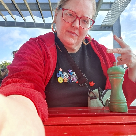 Meet your Posher, Amanda - Picture 13 of 14